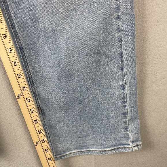 Universal Standard Straight Jeans Womens 14 Lightwash High Rise Faded NWT - Picture 7 of 16